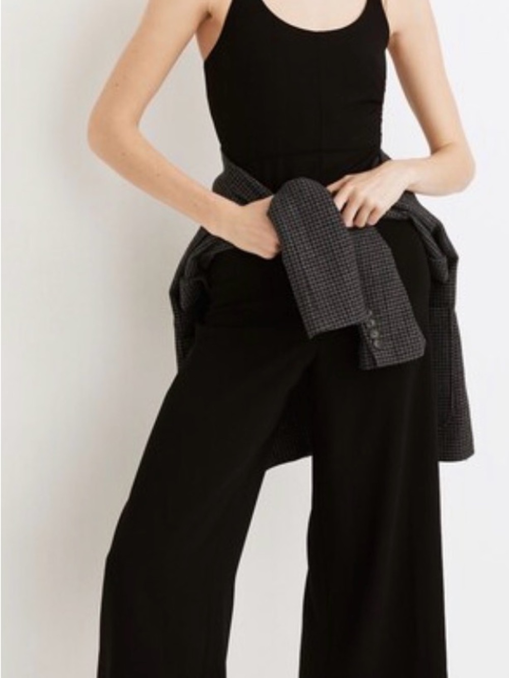 Scoopneck Wide-Leg Jumpsuit in Black Size 4